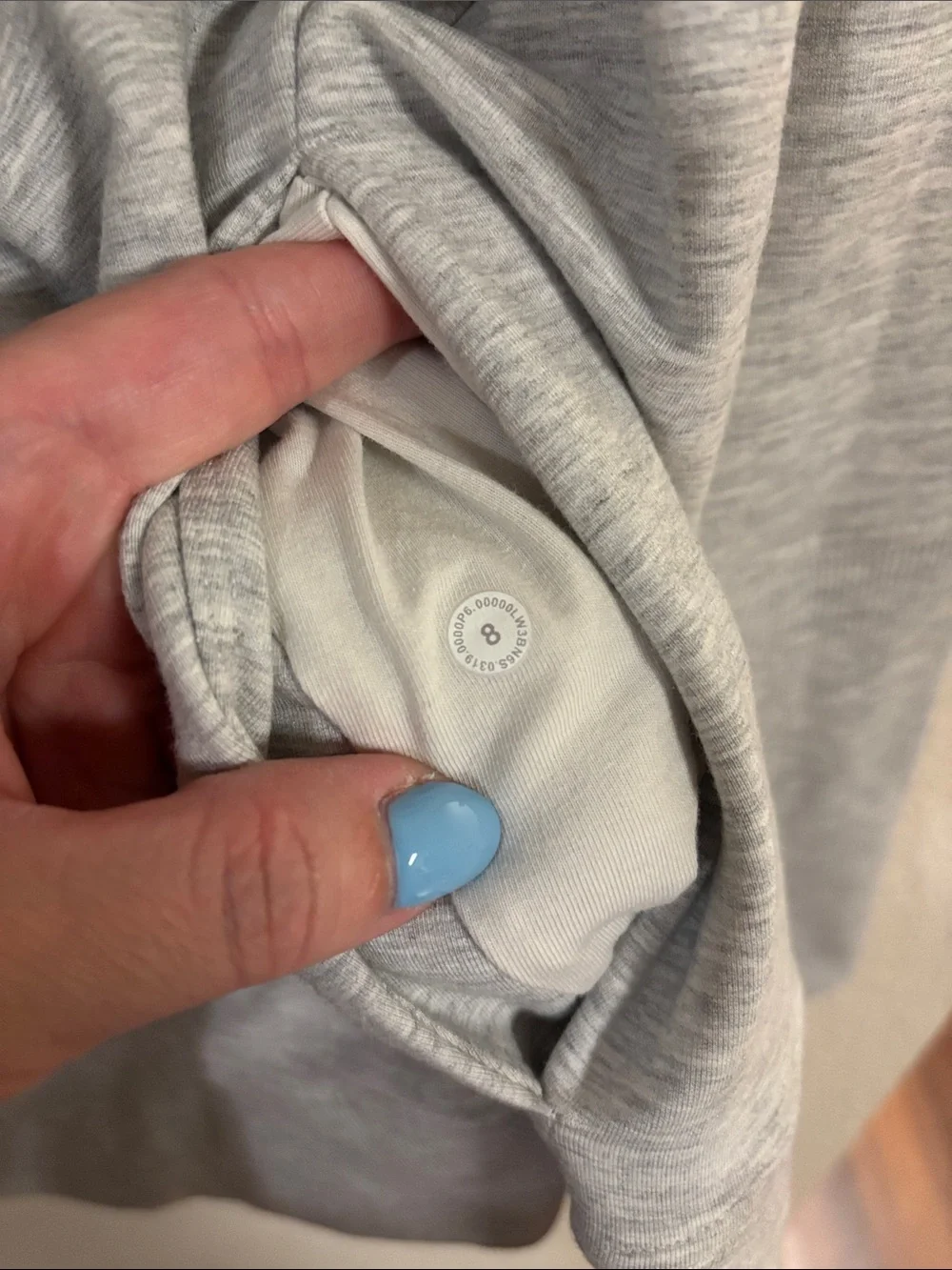 LULULEMON High Lines Pull Over in Heathered core ultra light grey